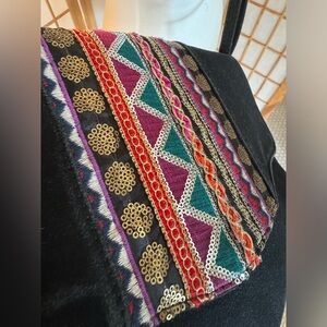 Artsy Purse w/ Adjustable Straps